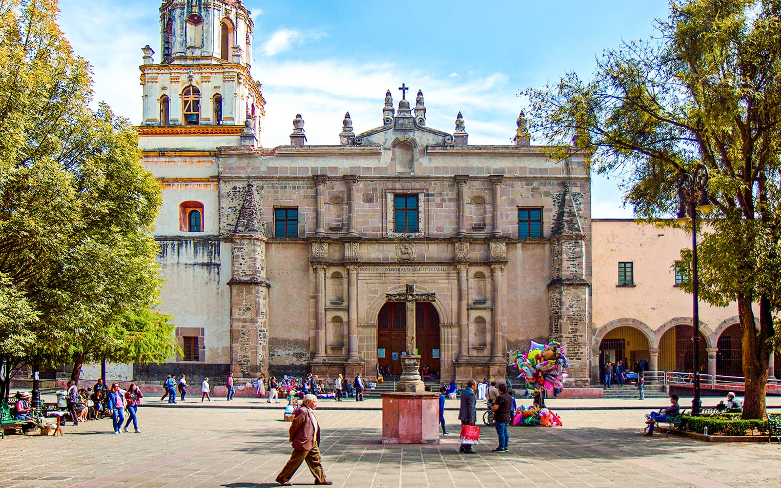 Full-Day Tour: Frida Kahlo Museum Tickets with Coyoacán Stroll & Xochimilco Boat Ride in Mexico City - Highlights | TickYourList