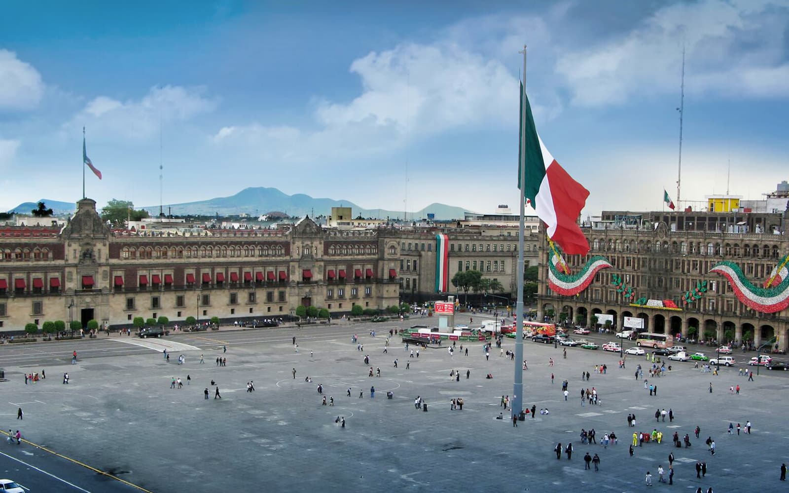 Xochimilco & Mexico City Full Day Guided Tour with Transfers