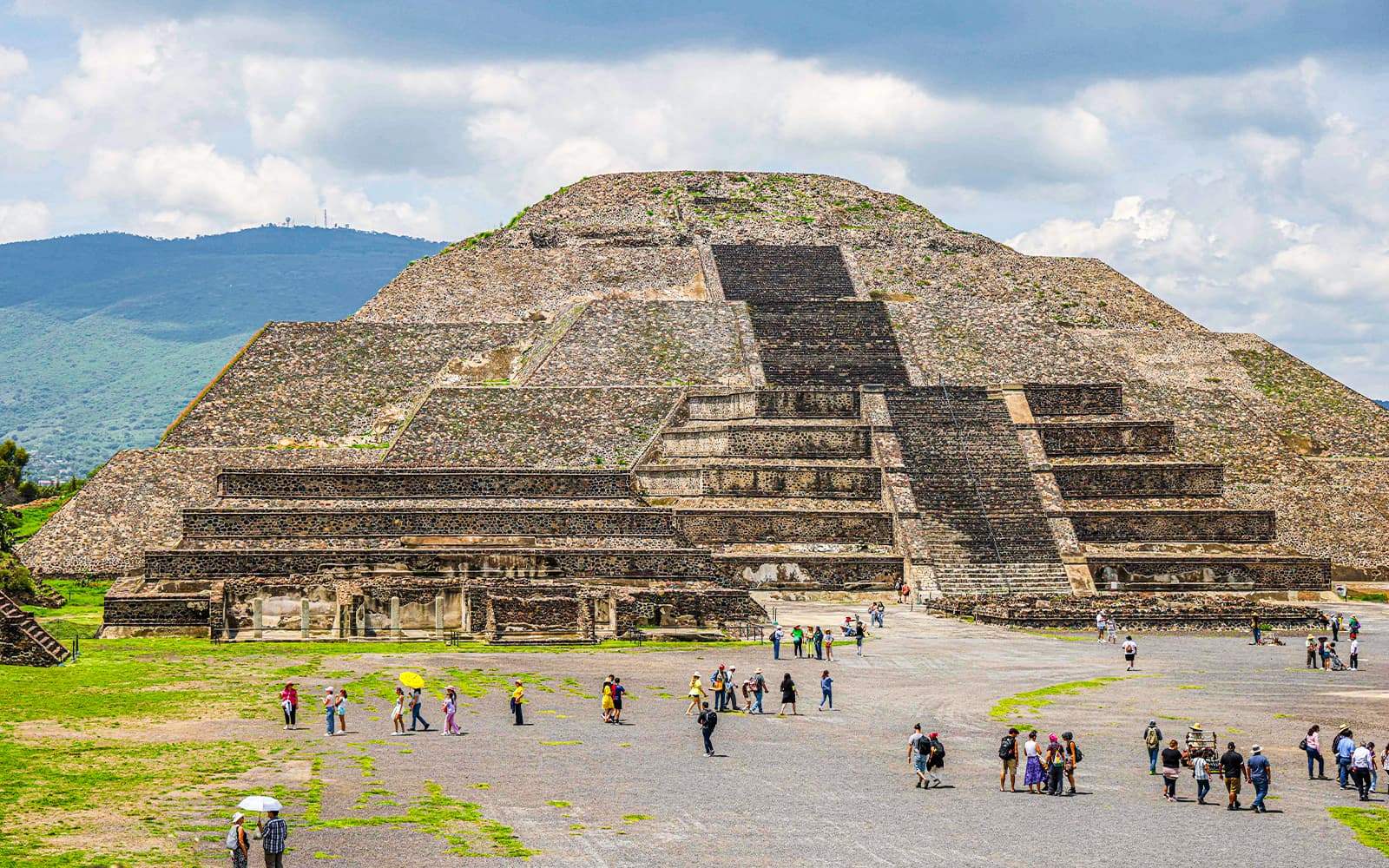 From Mexico City: Teotihuacán & Prehispanic Small Group Tour with Transfers tickets in Mexico City - Features | TickYourList