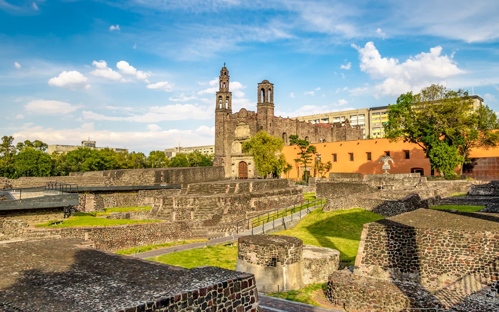 Private Tour to Teotihuacan, Guadalupe Shrine & Tlatelolco tickets in Mexico City - Features | TickYourList