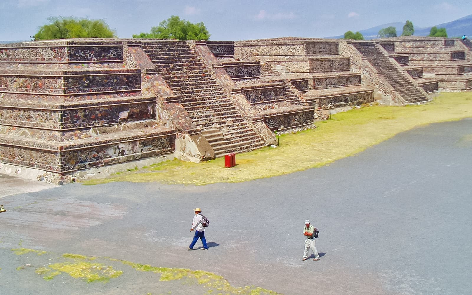 Teotihuacan 2-Hour Guided Walking Tour of the Sun & Moon Pyramids tickets in Mexico City - Activities | TickYourList