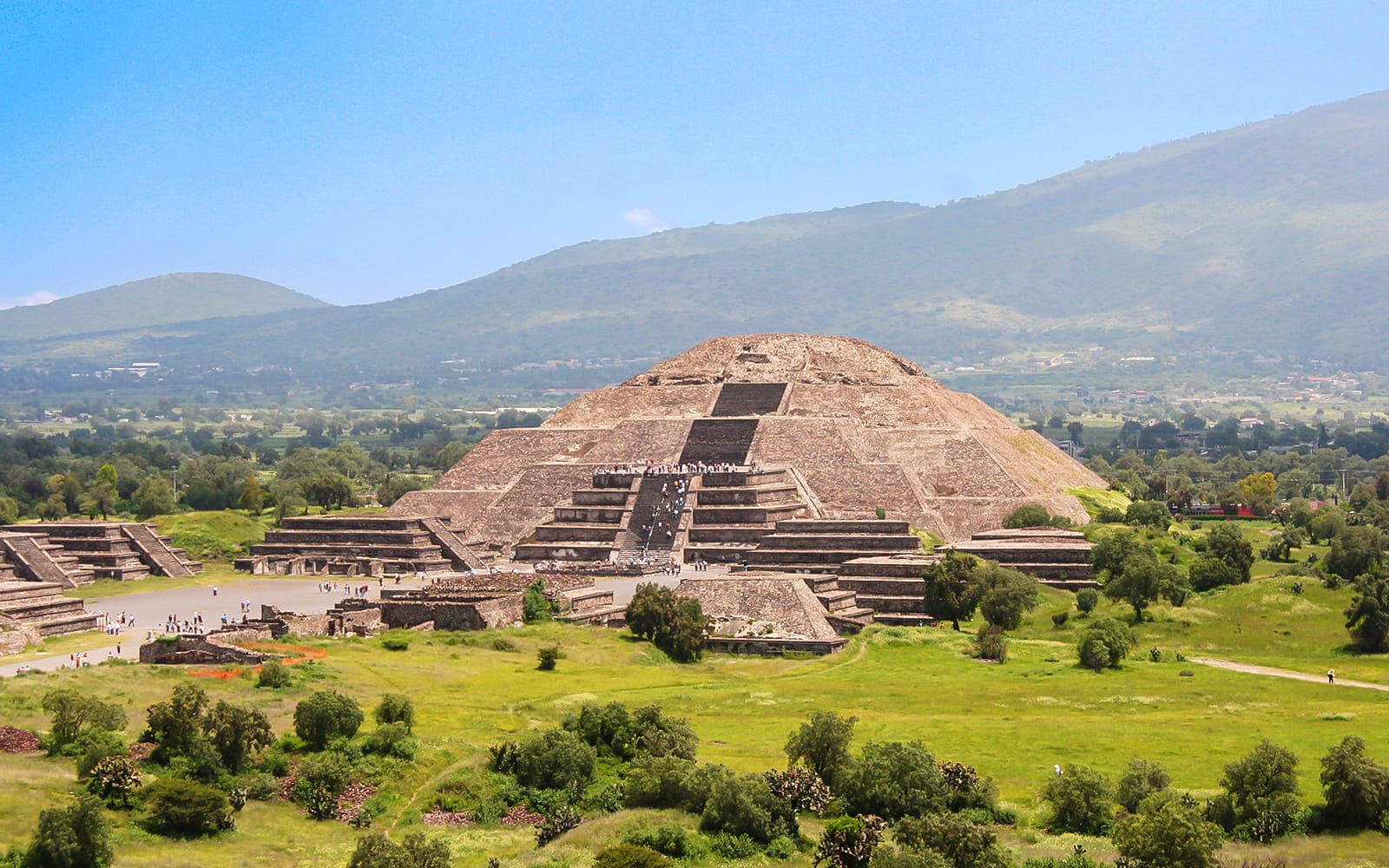 Teotihuacan 2-Hour Guided Walking Tour of the Sun & Moon Pyramids tickets in Mexico City - Highlights | TickYourList