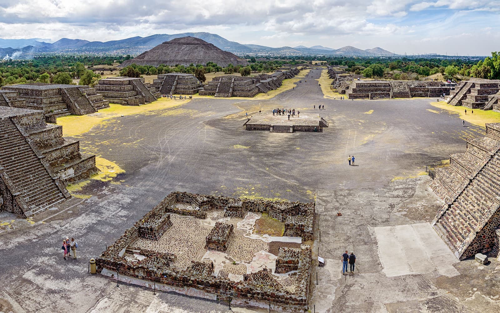 From Mexico City: Teotihuacán, Guadalupe Shrine & Tlatelolco Full-Day Tour tickets in Mexico City - Attractions | TickYourList
