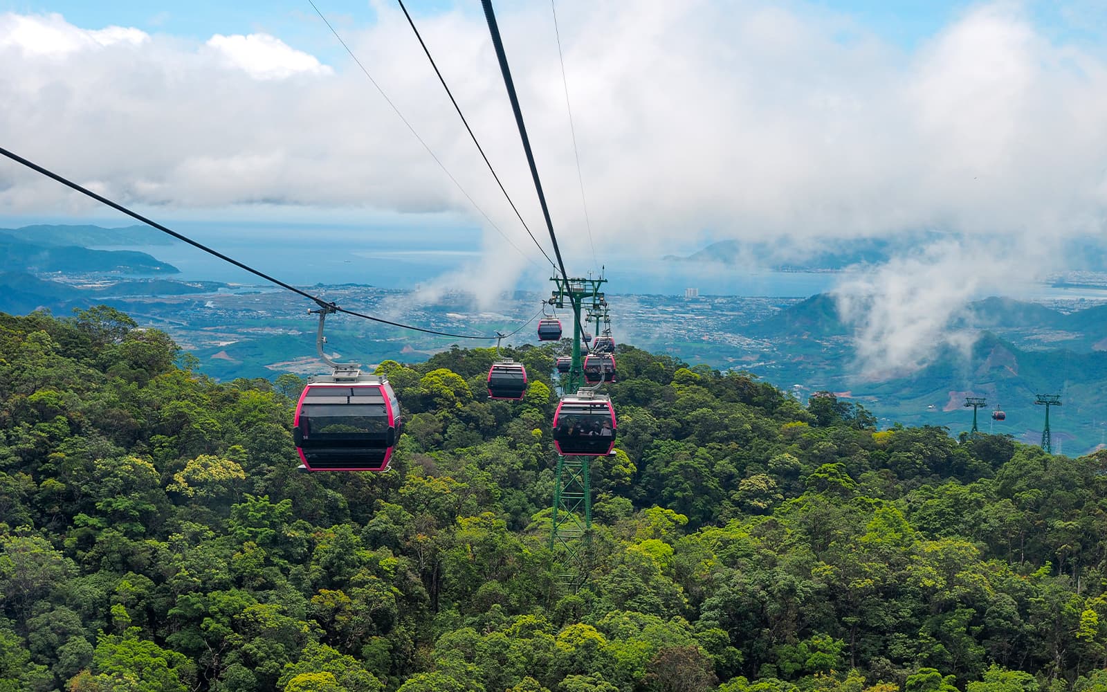 Guided Tour of Ba Na Hills & Golden Bridge with Lunch tickets in Da Nang - Activities | TickYourList