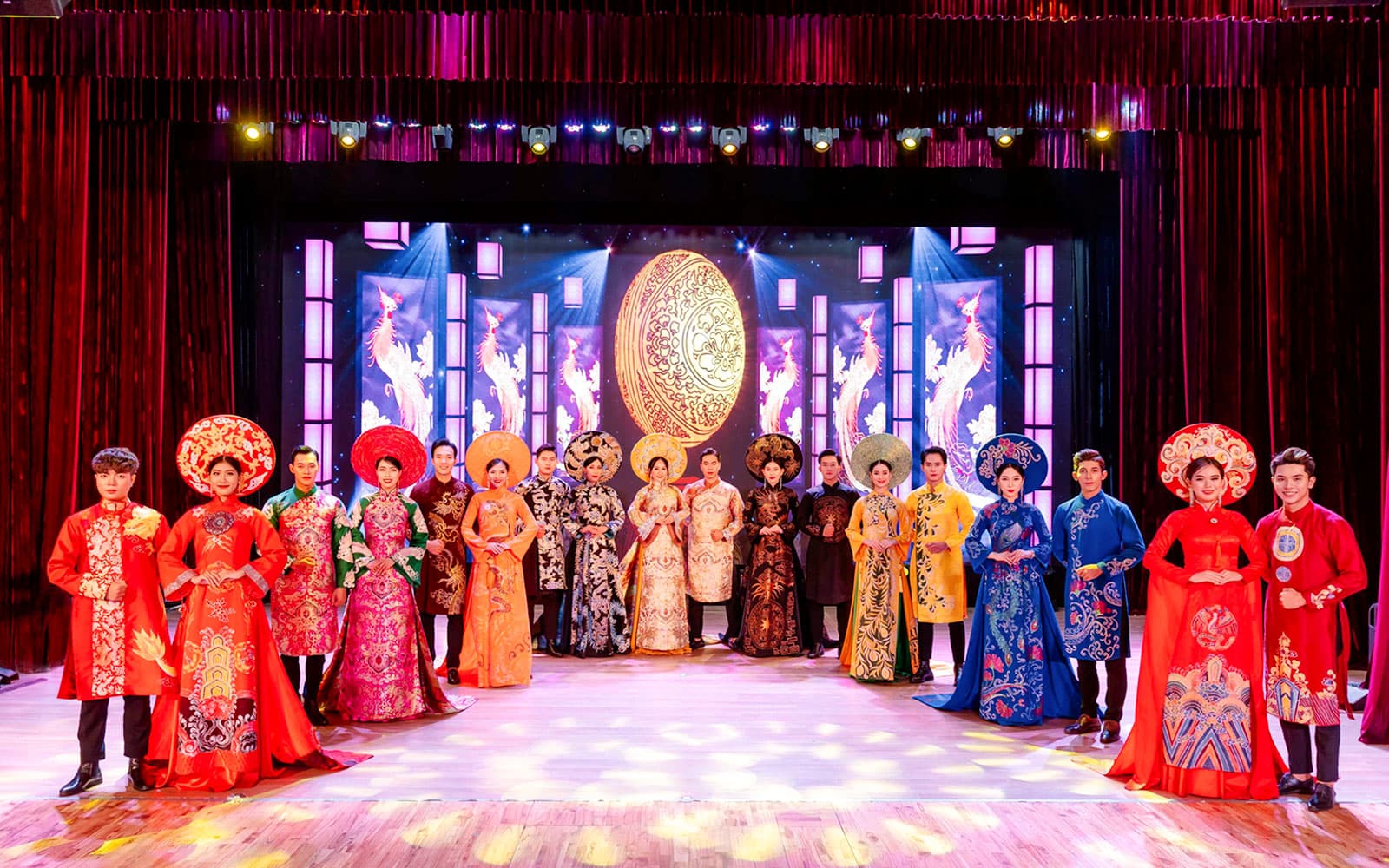 Ao Dai Show in Da Nang