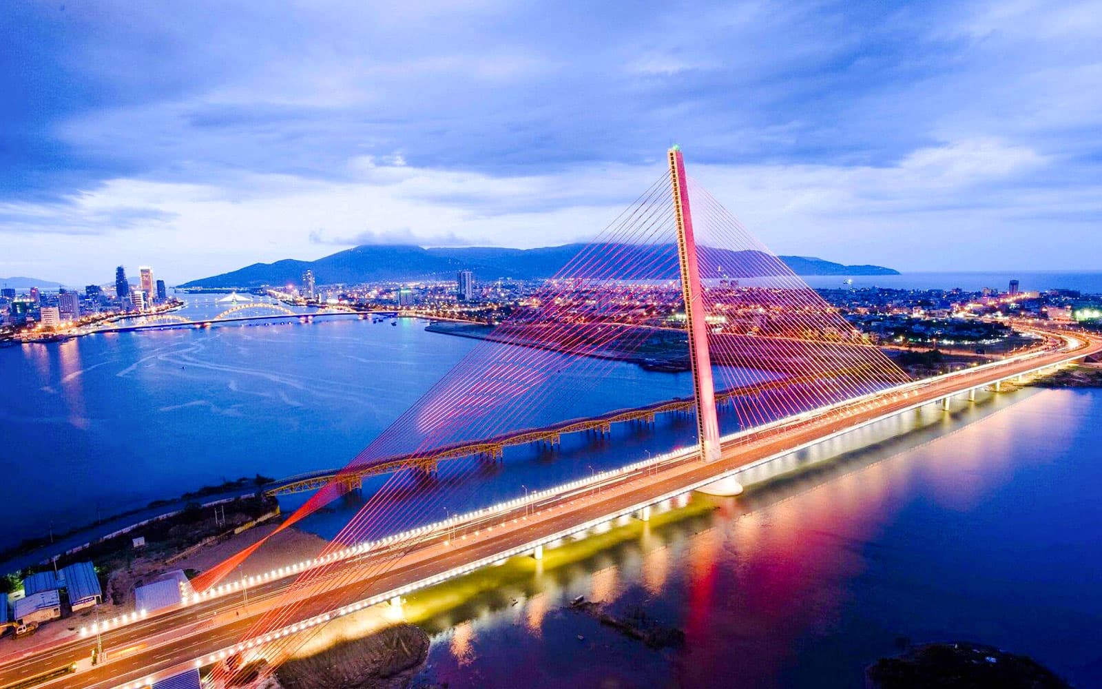 Da Nang: Poseidon Night Cruise on Han River tickets in Da Nang - Activities | TickYourList