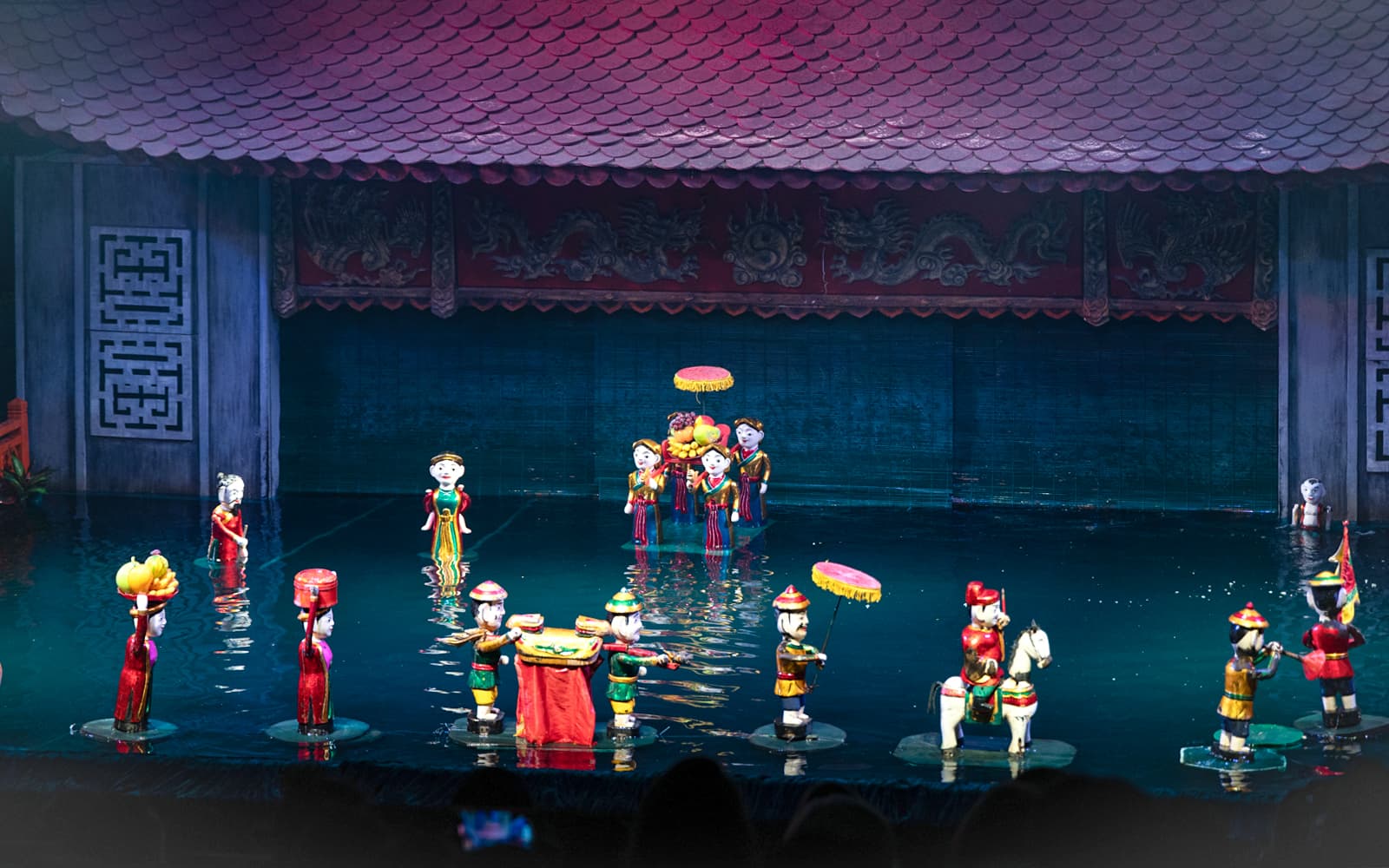 Water Puppet Show, Cyclo Ride & Dinner Cruise in Ho Chi Minh City
