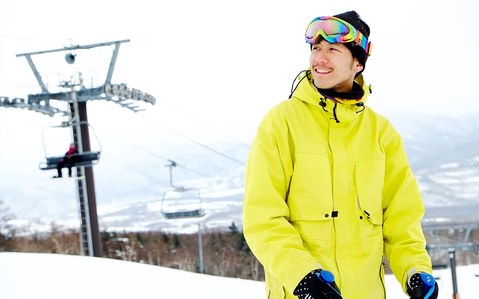 Shuttle Service from New Chitose Airport or Sapporo Hotels to Tomamu Ski Resort tickets in Hokkaido - Full Experience | TickYourList