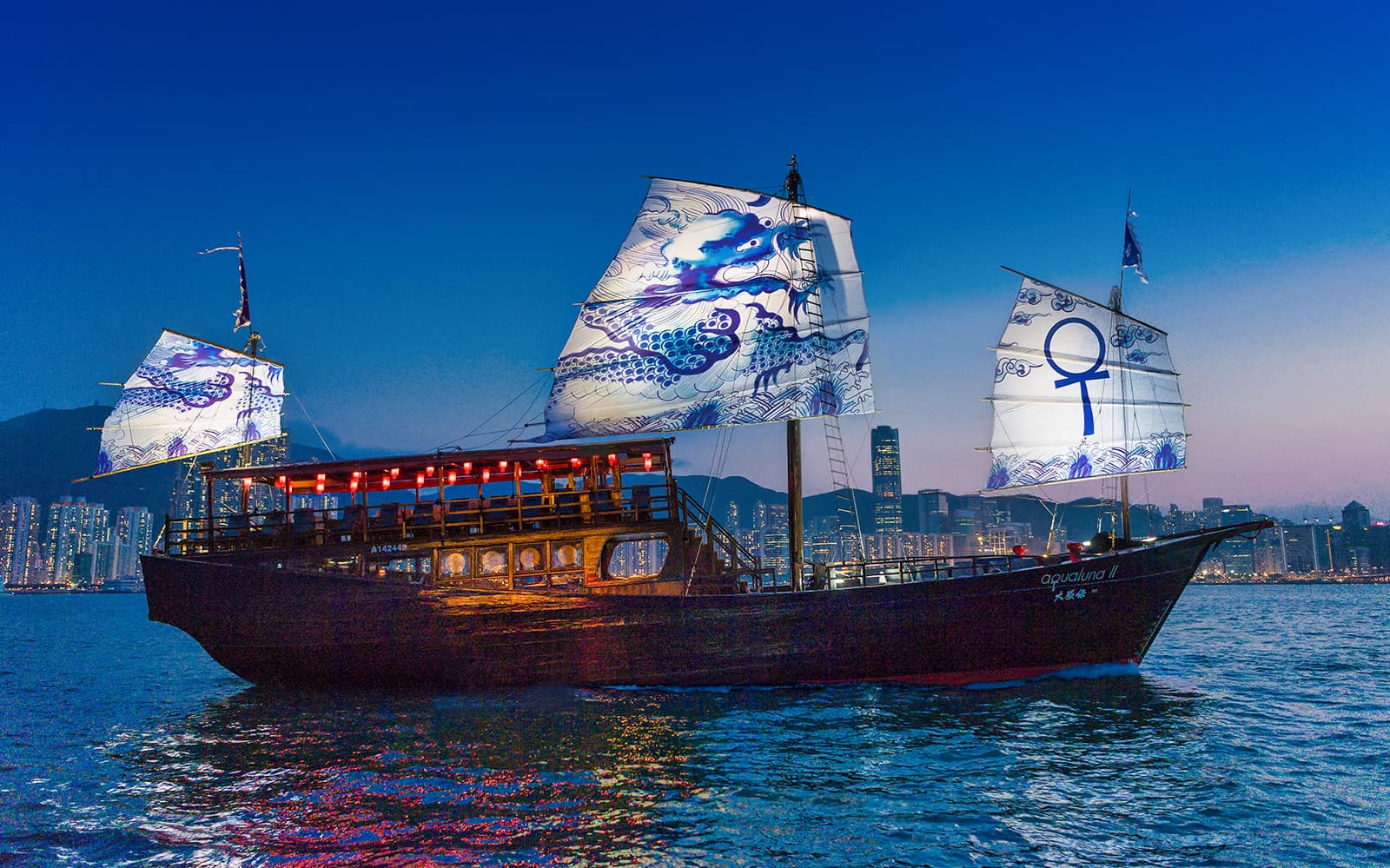 AquaLuna Stanley Cruise tickets in Hong Kong - Explore More | TickYourList