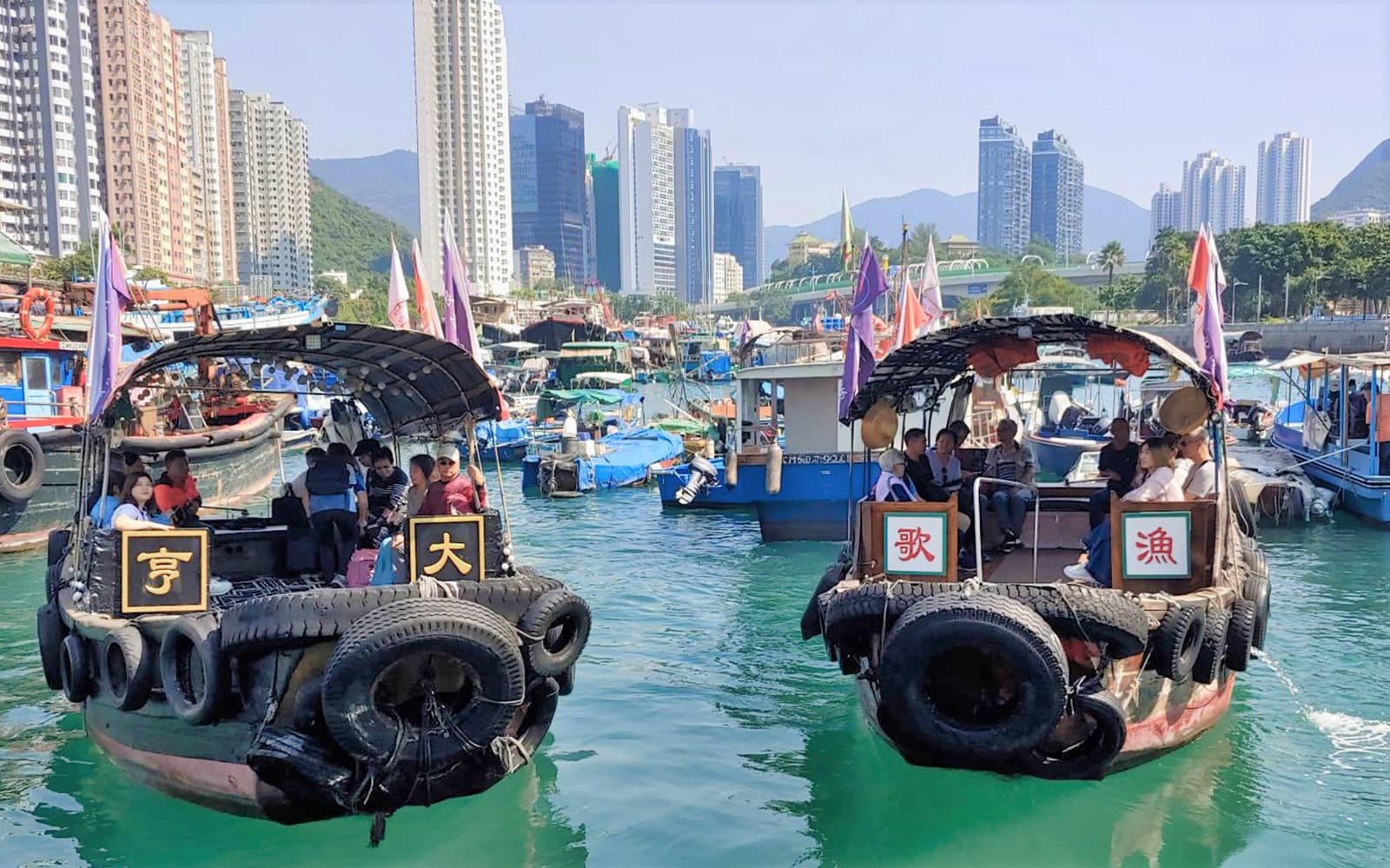 Aberdeen Boat Tour with Houseboat Visit tickets in Hong Kong - Attractions | TickYourList