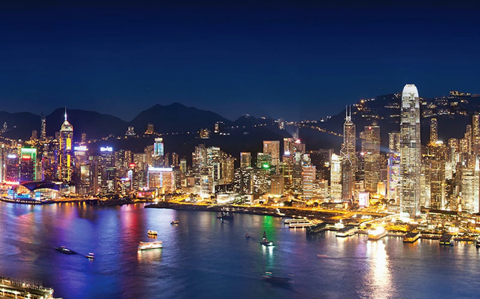 Sky100 - Happy Hour Beer Package tickets in Hong Kong - Explore More | TickYourList