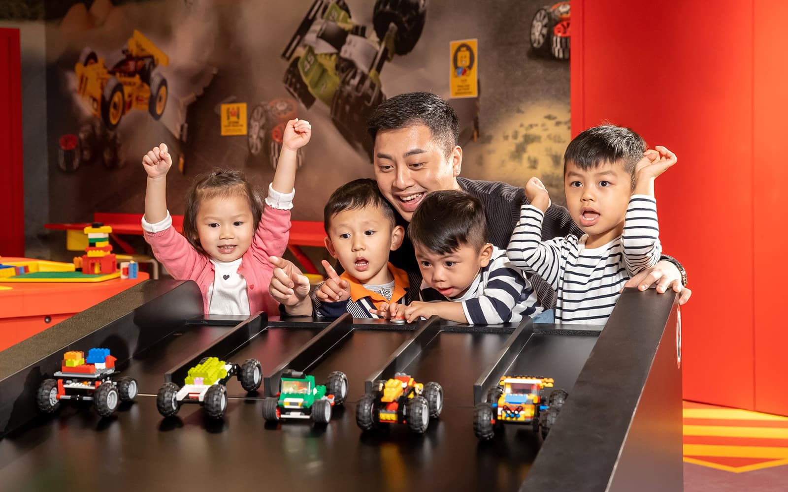 Entry Tickets to LEGOLAND® Discovery Centre Hong Kong in Hong Kong - Attractions | TickYourList