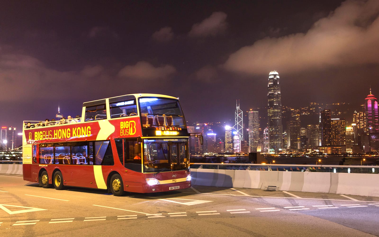 Big Bus: Hong Kong Kowloon Night Tour experience tickets in Hong Kong | TickYourList