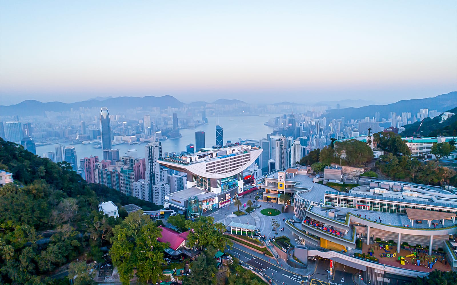 Combo: Peak Tram Round Trip + Sky Terrace 428 + Madame Tussauds Hong Kong tickets in Hong Kong - Highlights | TickYourList