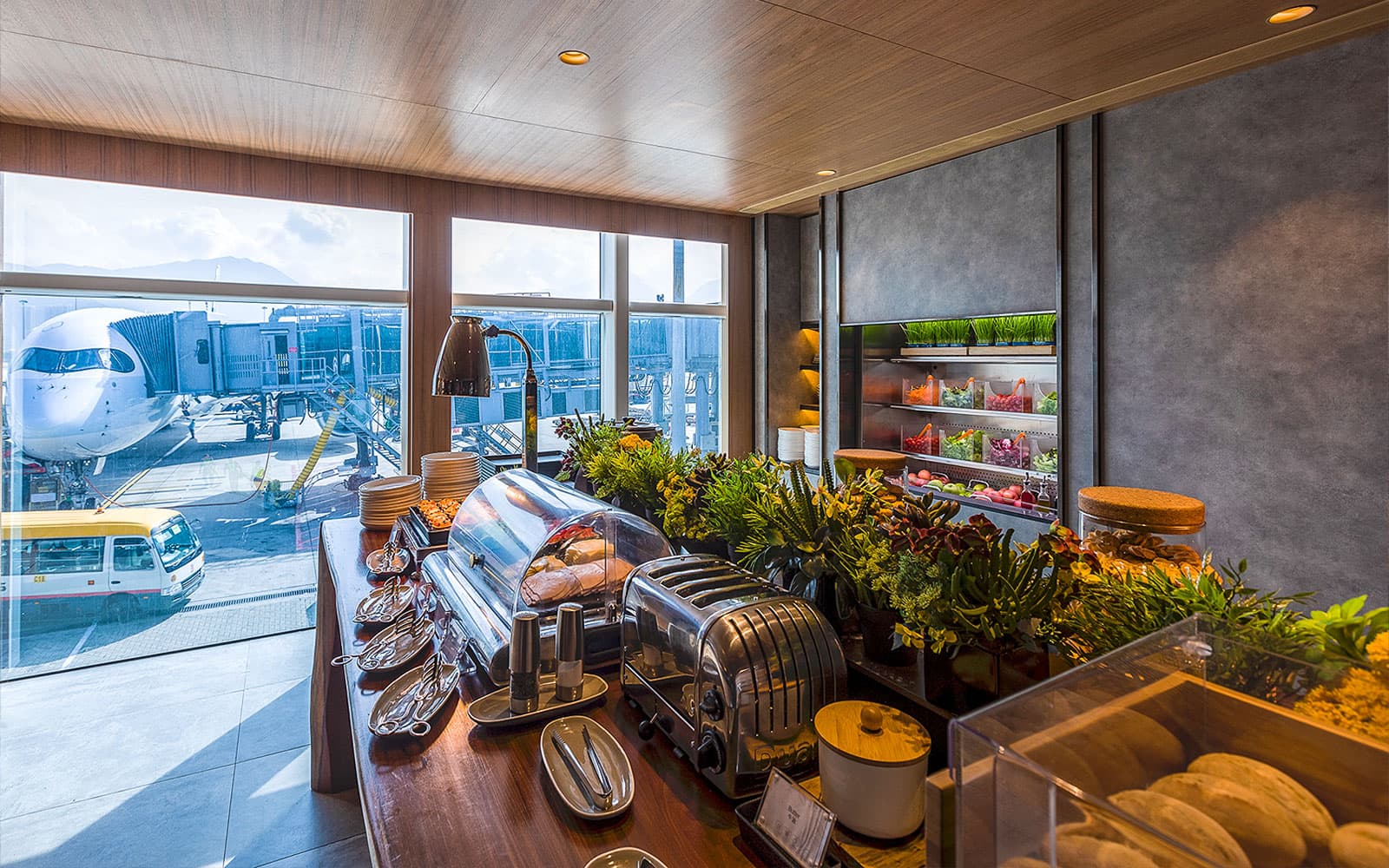 Plaza Premium Lounge Access at Hong Kong International Airport: Standard Lounge tickets in Hong Kong - Features | TickYourList