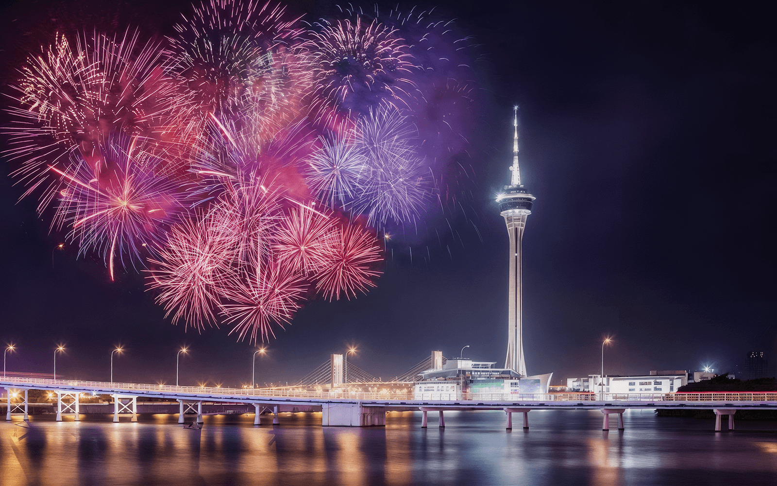 TurboJET Tickets: Macau Outer Harbour Terminal to Hong Kong–Macau Ferry Terminal in Hong Kong - Full Experience | TickYourList