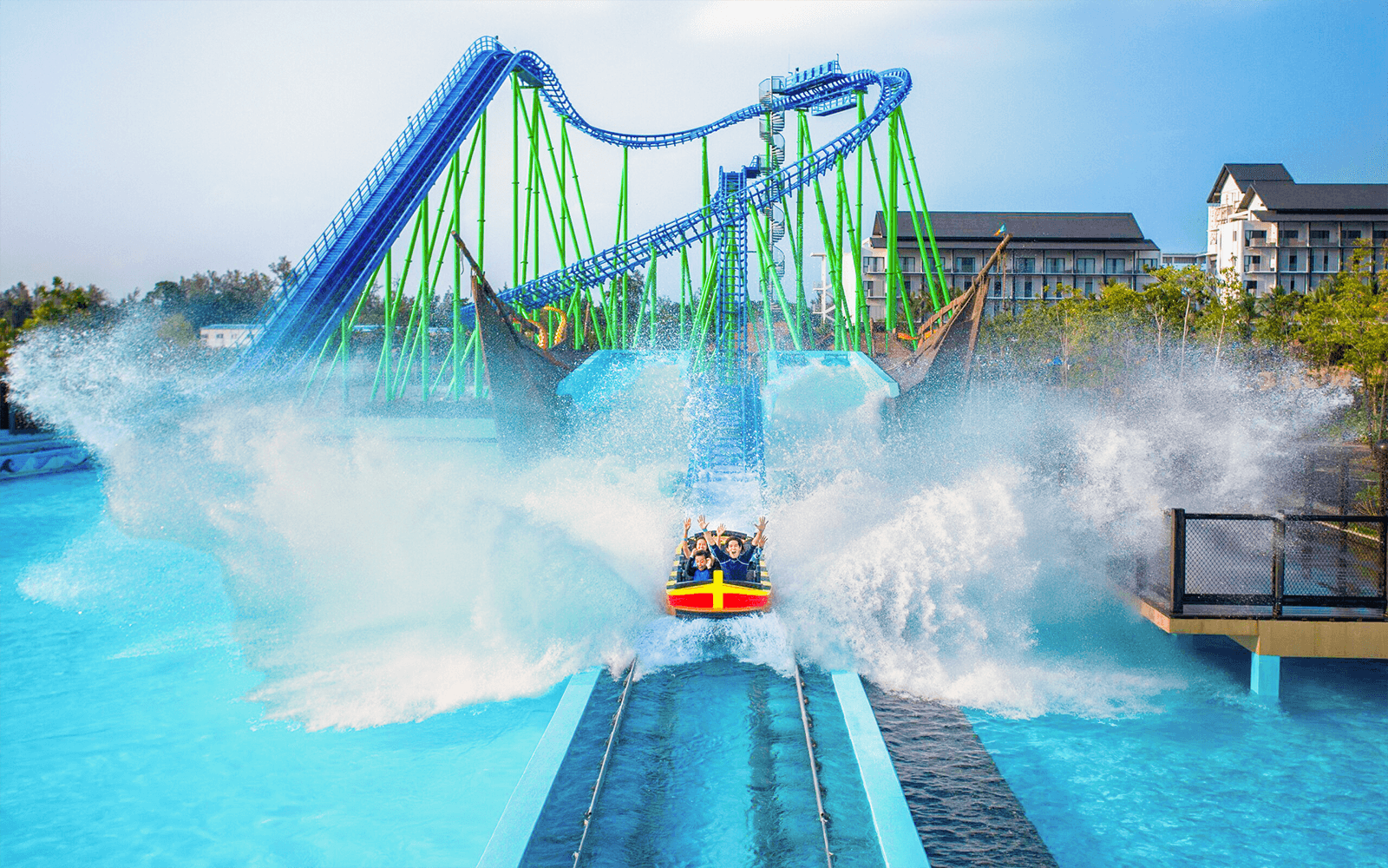 Adventure Waterpark Desaru Coast Tickets in Johor Bahru - Features | TickYourList