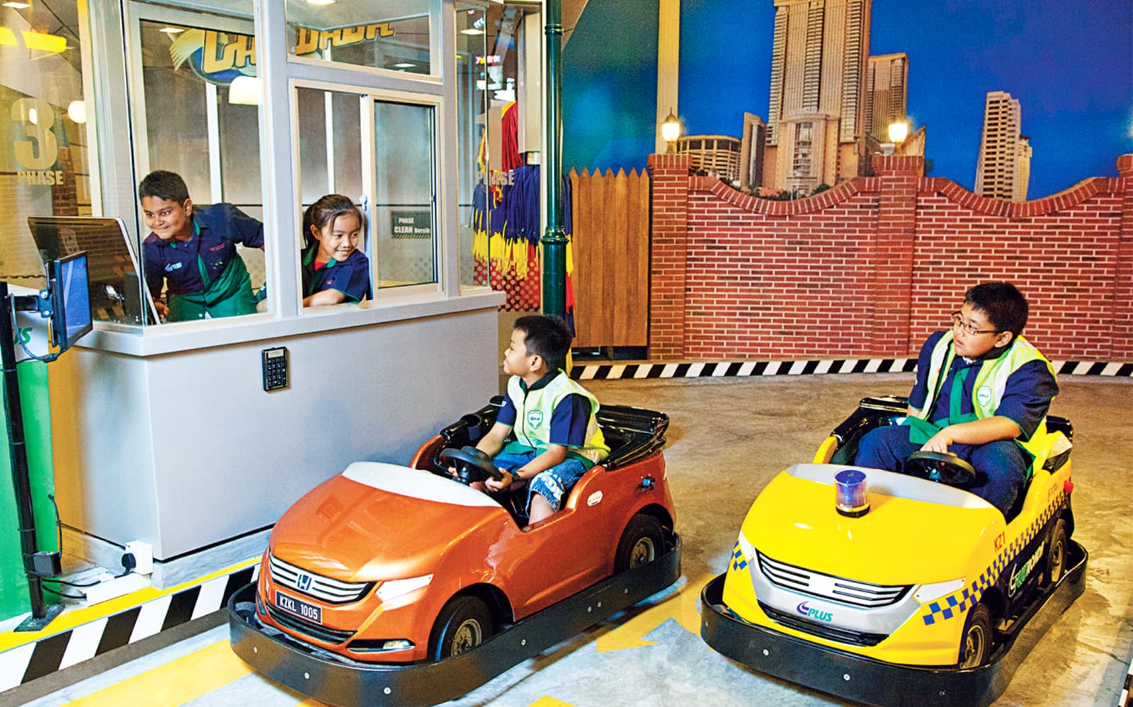 KidZania Kuala Lumpur: Admission Tickets in Kuala Lumpur - Features | TickYourList
