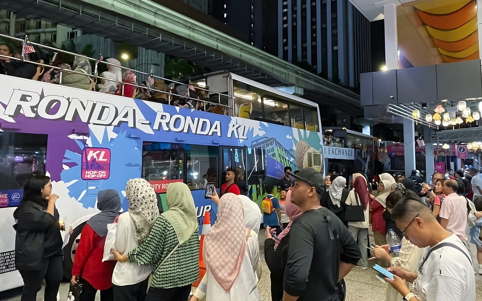 Kuala Lumpur Night Bus Tour tickets in Kuala Lumpur - Highlights | TickYourList