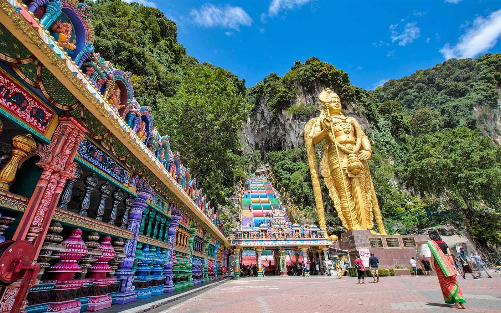 From Kuala Lumpur: Full-Day Tour of Batu Caves & Colmar Tropicale with Transfers tickets in Kuala Lumpur - Activities | TickYourList