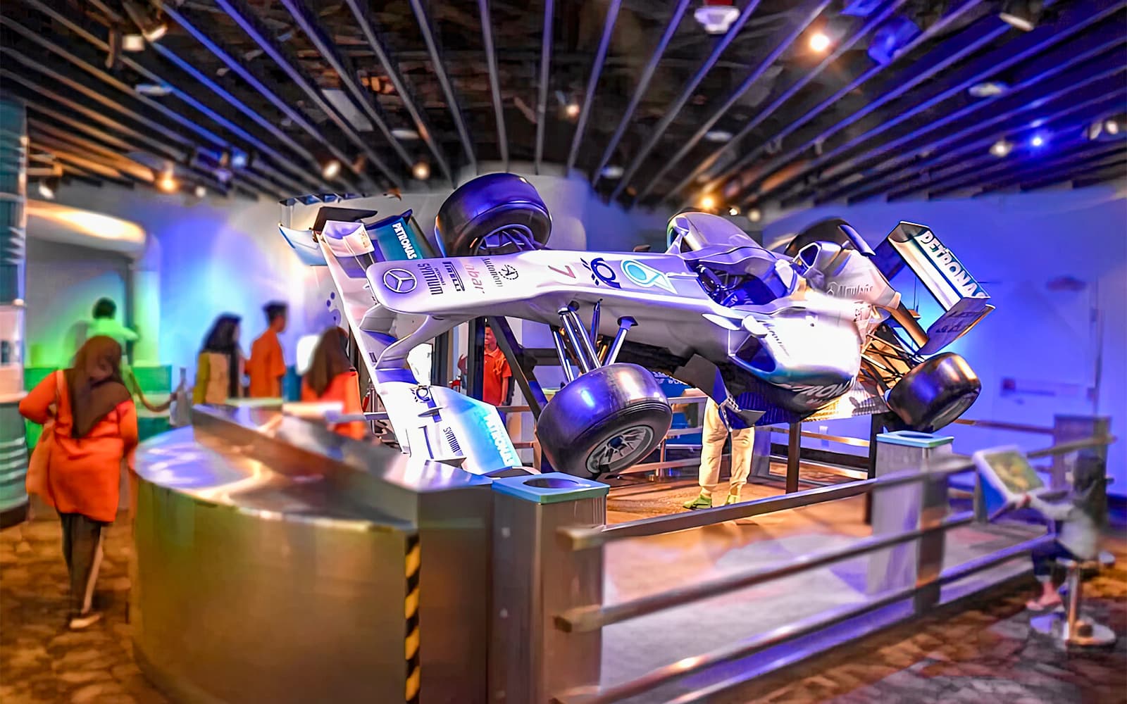 Combo (Save 13%): Aquaria KLCC + Petrosains Tickets in Kuala Lumpur - Highlights | TickYourList