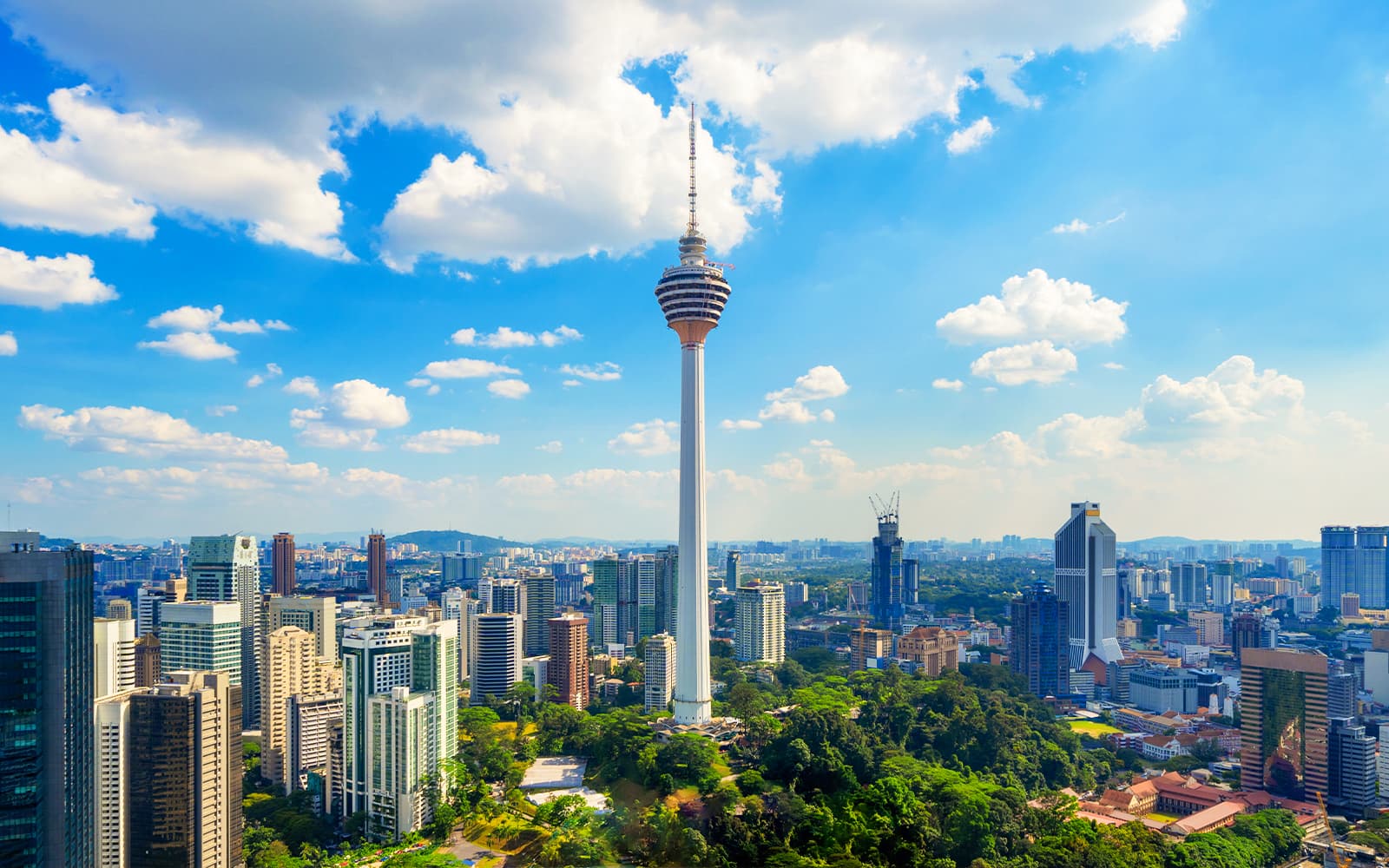 From Kuala Lumpur: Private Day Tour of Batu Caves, Kuala Lumpur City & FireFlies Watching with Transfers