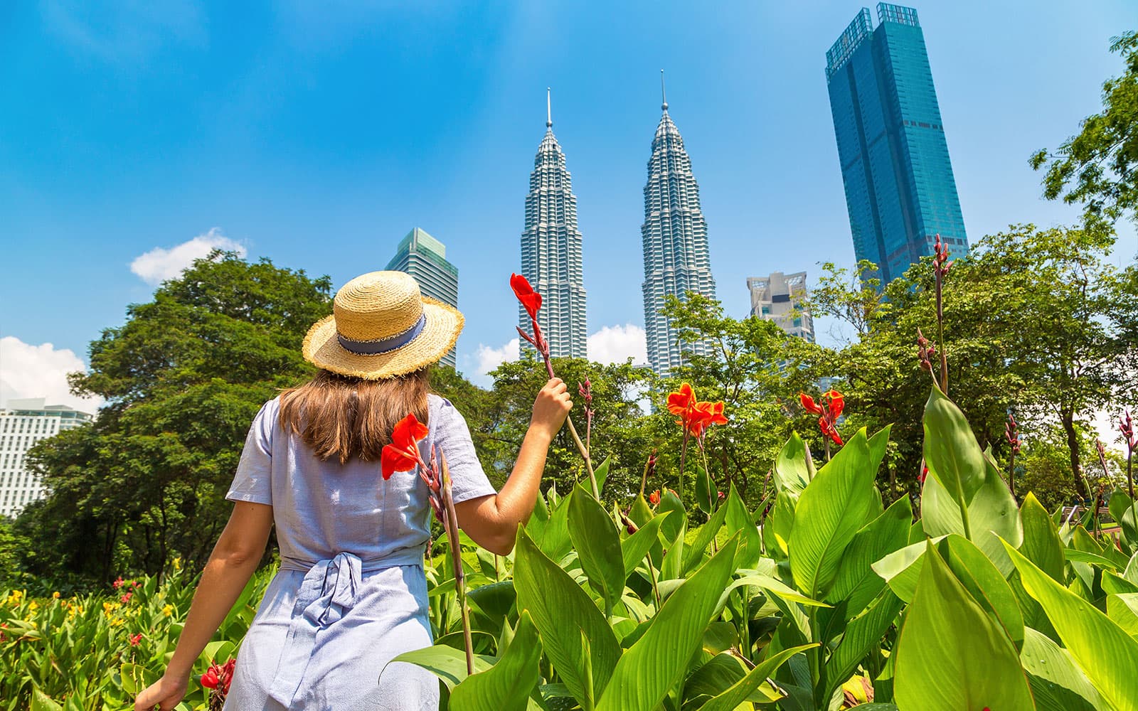 Professional Photoshoot Outside Petronas Towers tickets in Kuala Lumpur - Activities | TickYourList