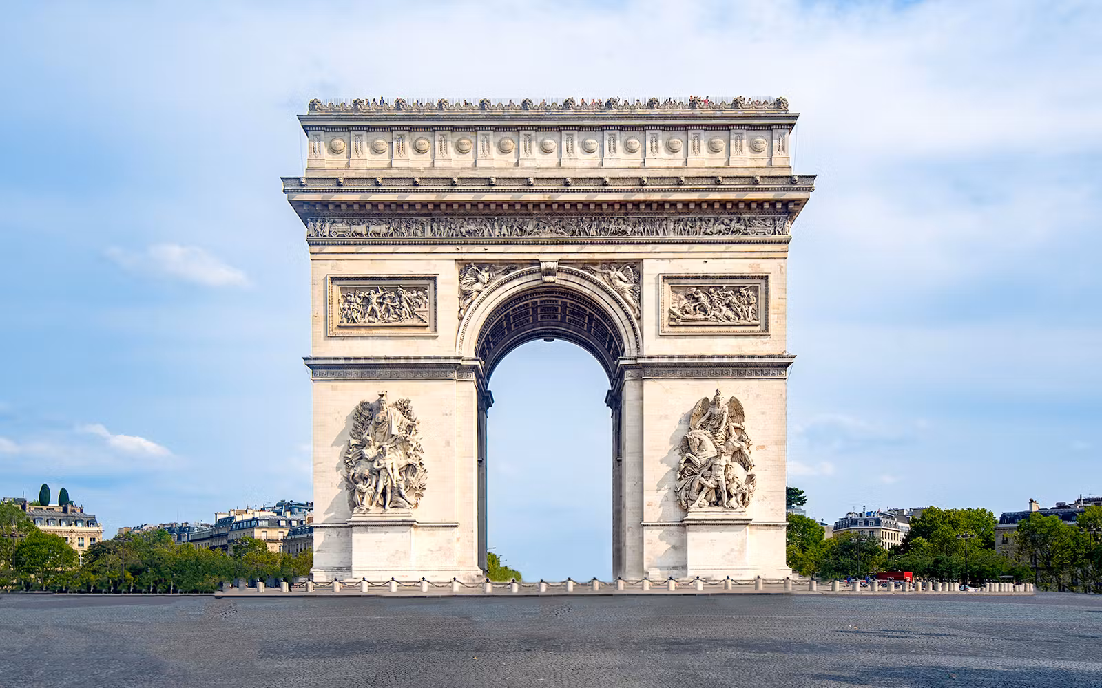 Arc de Triomphe Entry Tickets with Rooftop Access