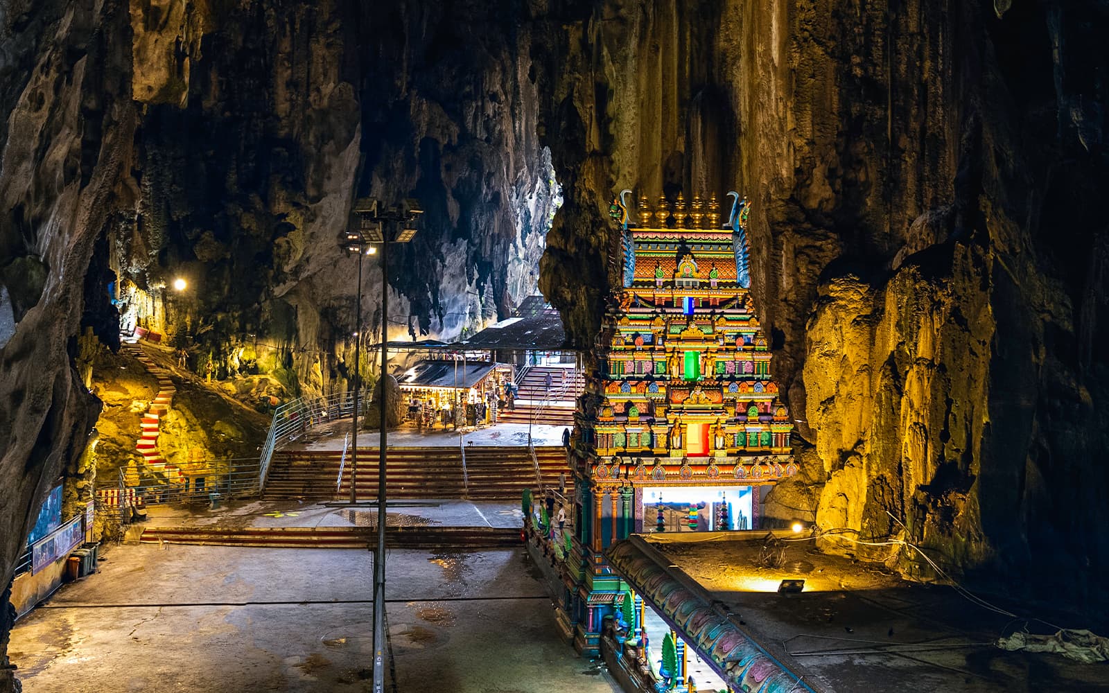 From Kuala Lumpur: Private Half-Day Batu Caves & Cultural Temple Tour with Transfers