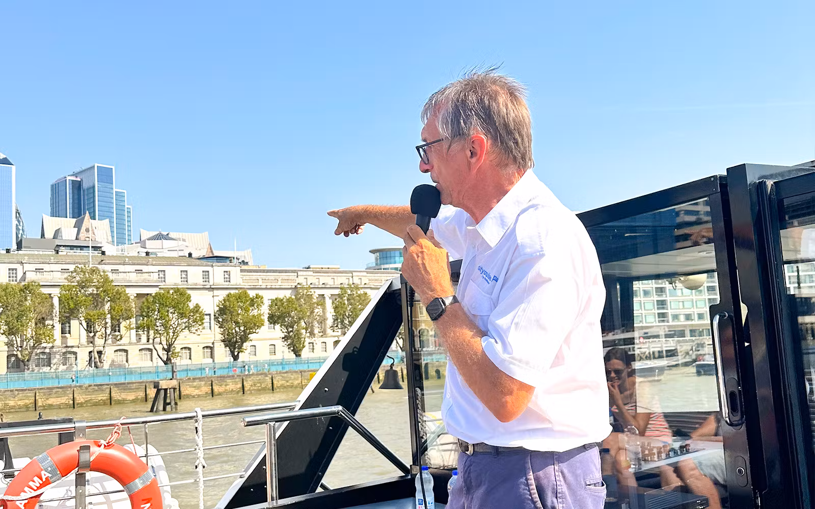 Seine River Sightseeing Cruise from the Eiffel Tower tickets in Paris - Activities | TickYourList