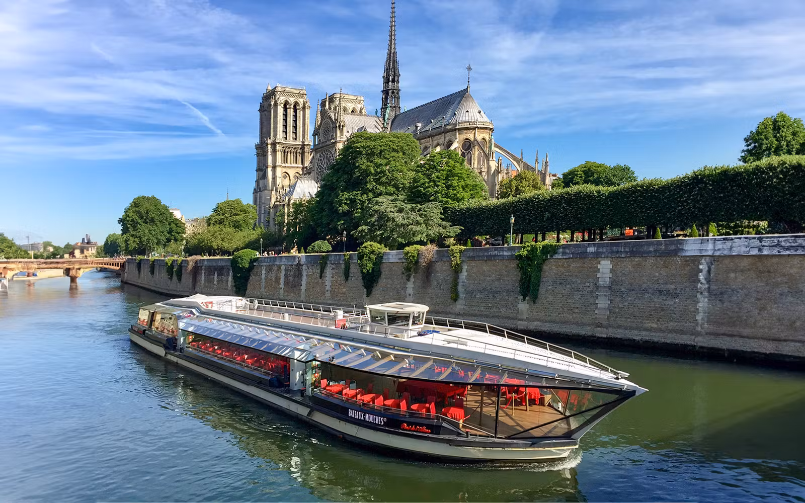 Louvre Museum Reserved Access Tickets & Seine River Cruise in Paris - Highlights | TickYourList