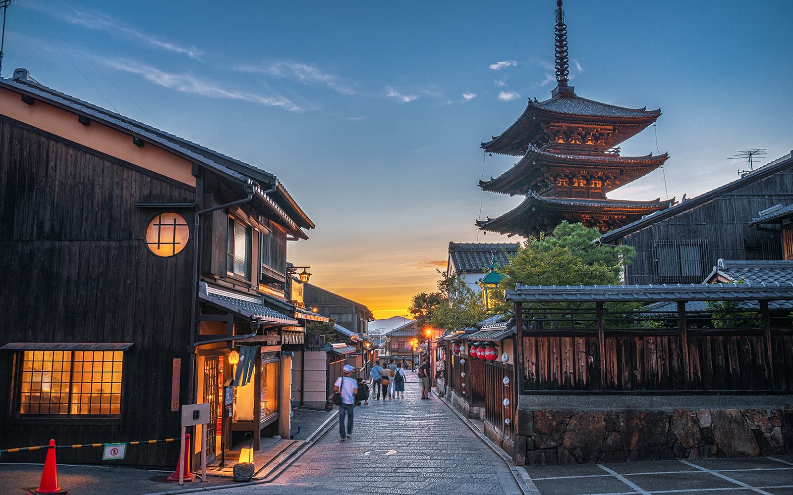 Osaka ICOCA IC Card: Public Transport & Discounts tickets in Osaka - Full Experience | TickYourList