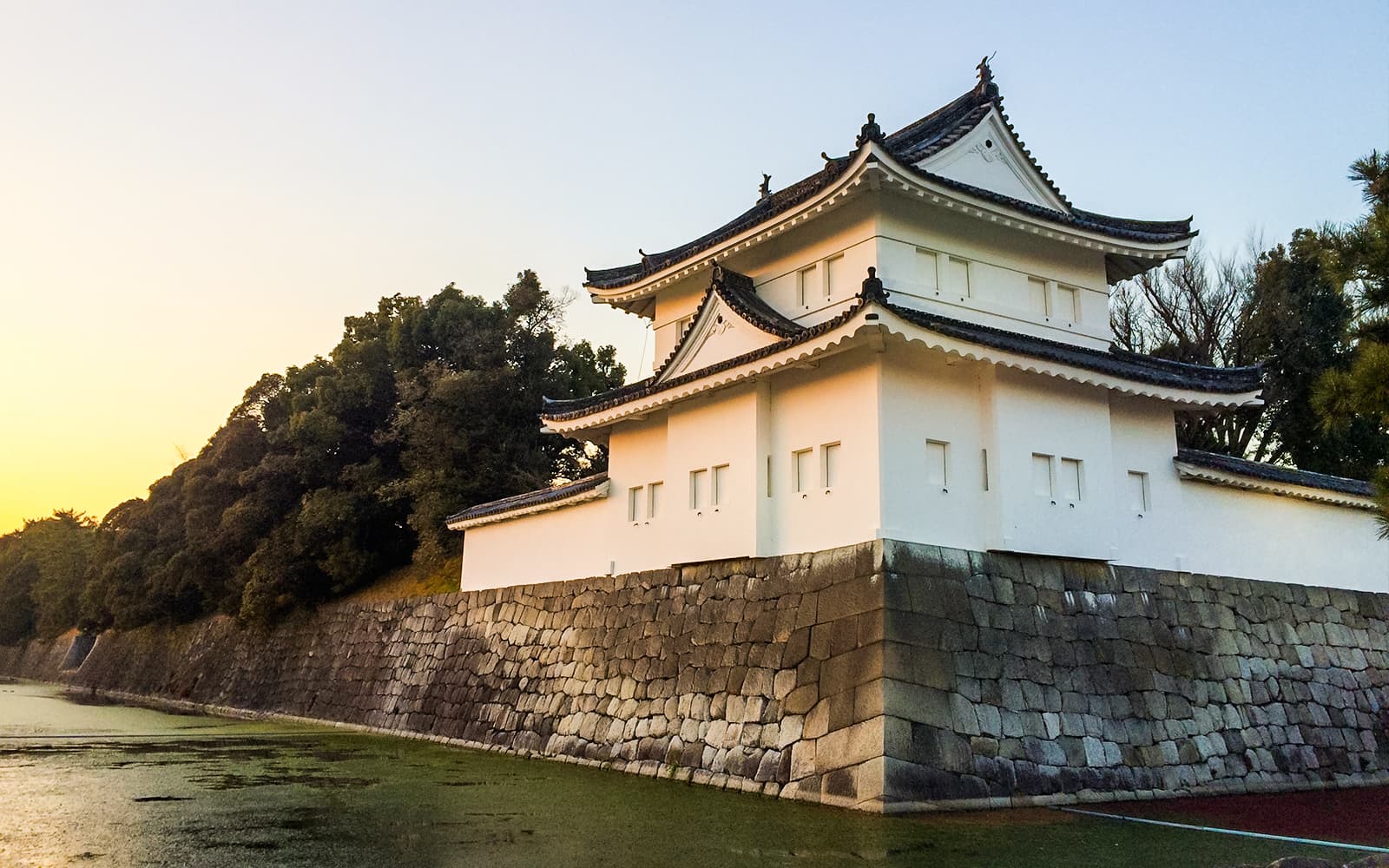 Guided Tour of Nijo Castle And Kinkaku-Ji Temple tickets in Kyoto - Attractions | TickYourList