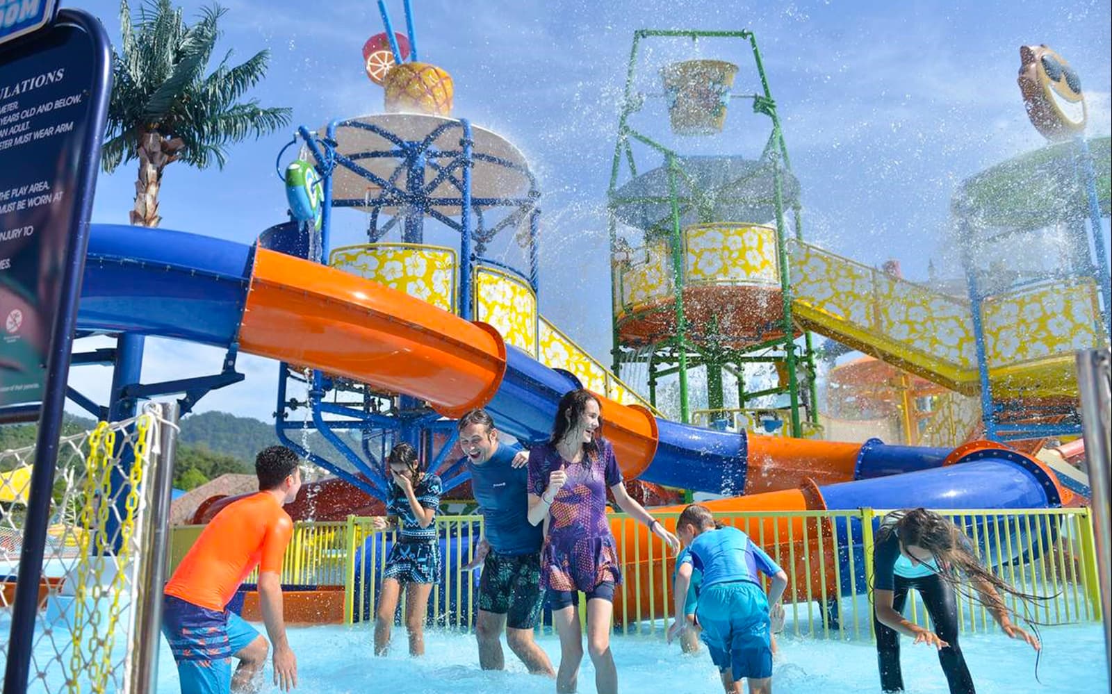 Combo (Save 13%): Splash Out Langkawi + Langkawi Wildlife Park Tickets
