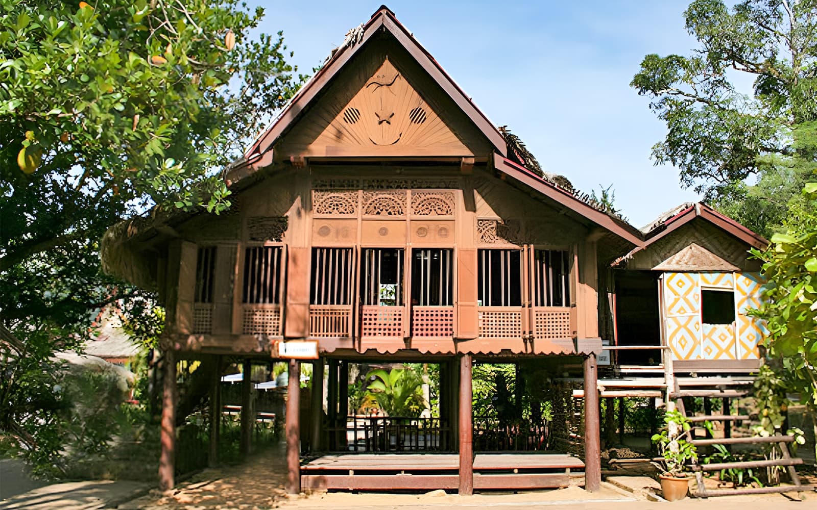 Langkawi Island Private Day Tour with SkyBridge & Cable Car tickets in Langkawi - Features | TickYourList