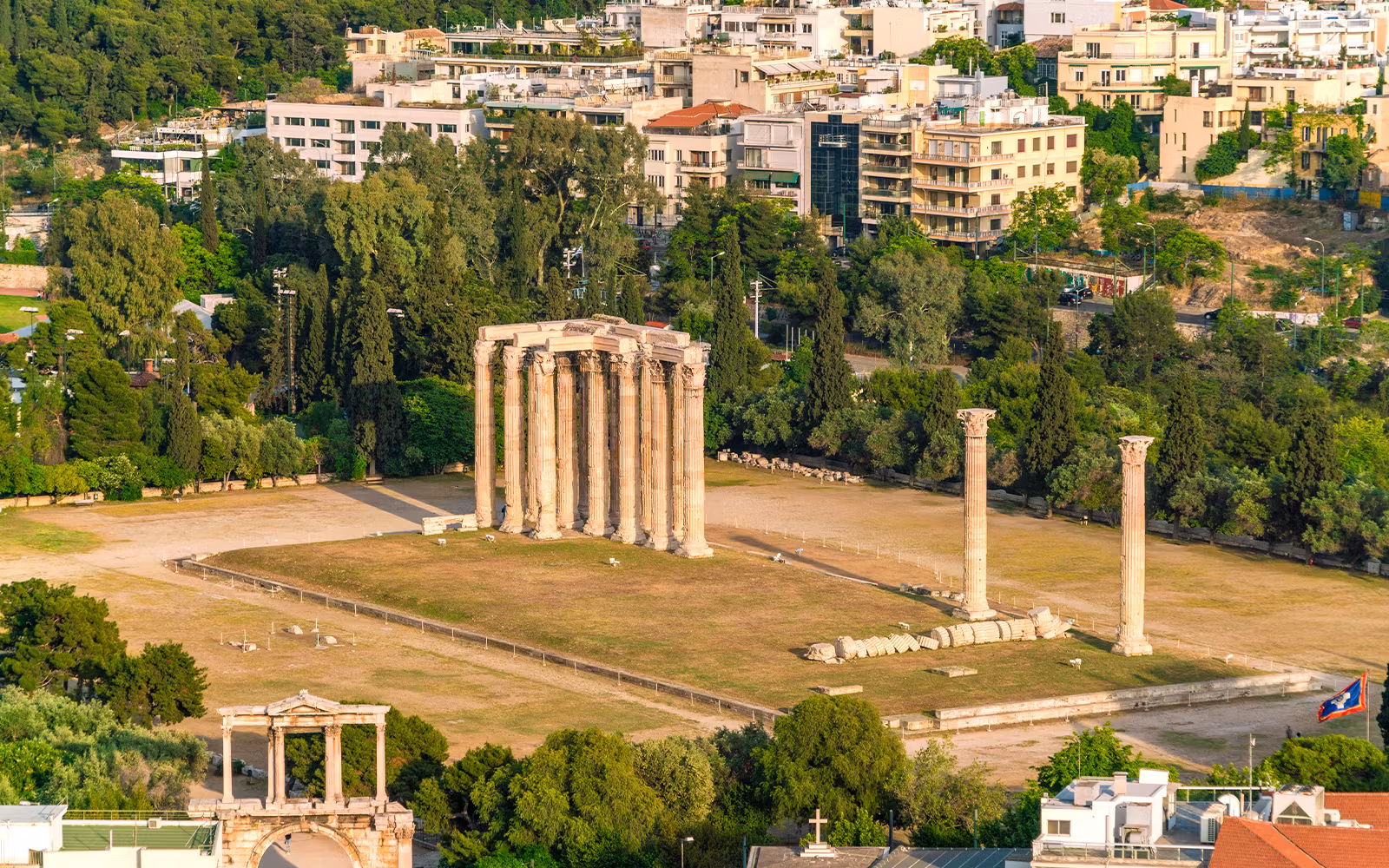 Temple of Olympian Zeus Tickets with Audio Guide in Athens - Features | TickYourList