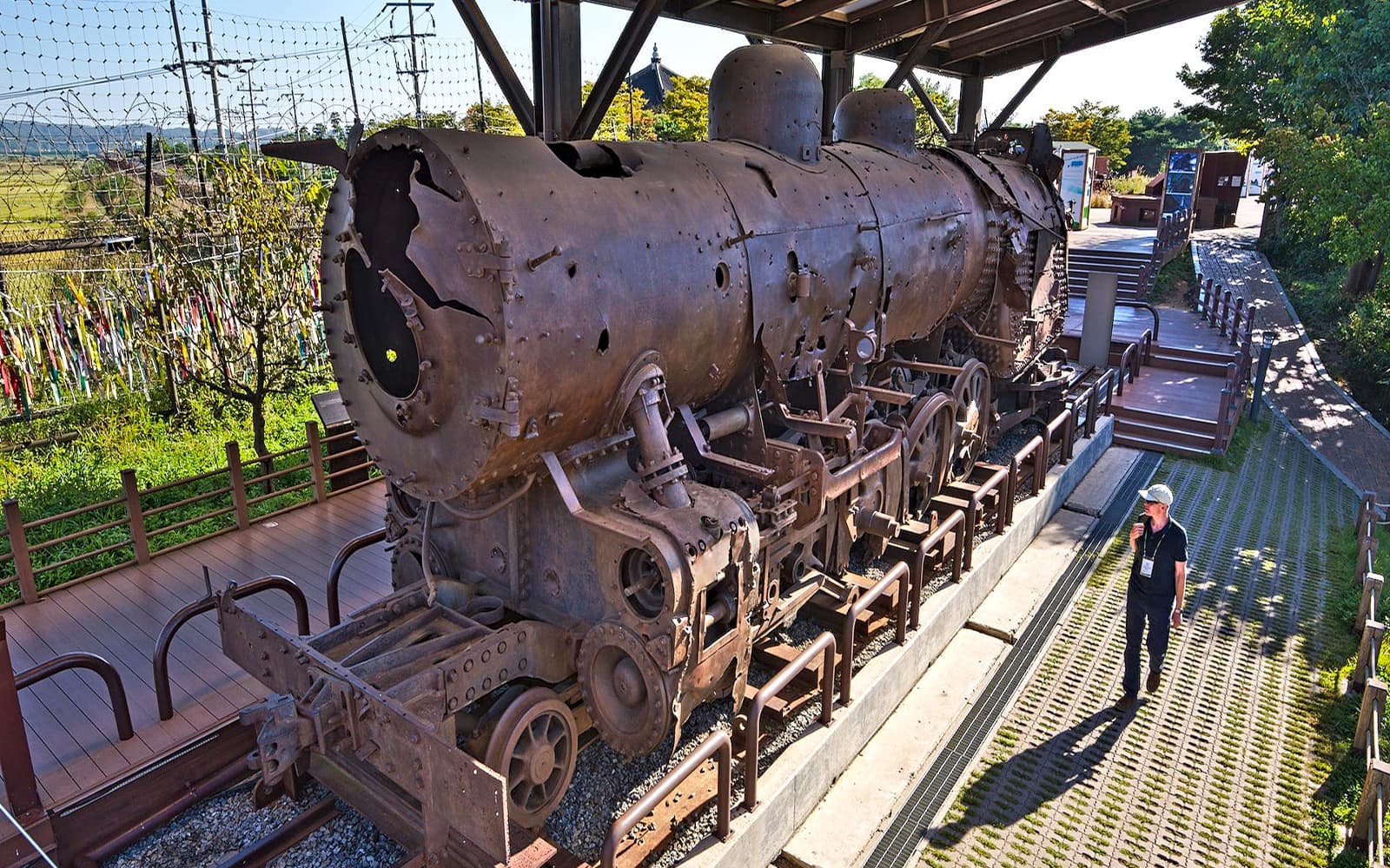 DMZ Half-Day Tour to Third Tunnel, Dora Observatory, Imjingak Park & More tickets in Seoul - Features | TickYourList
