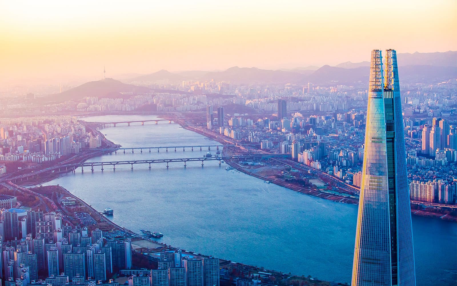Lotte World Tower Seoul Sky Observatory Tickets in Seoul - Features | TickYourList