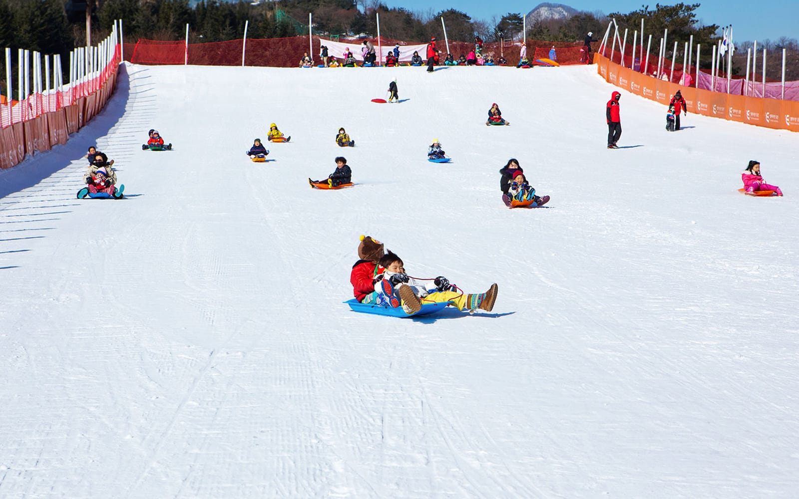 Day Trip to Elysian Gangchon Ski Resort from Seoul tickets in Seoul - Activities | TickYourList