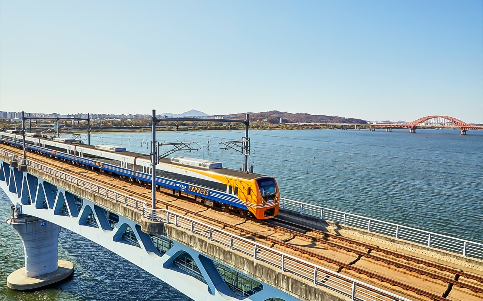Combo (Save 5%): One-Way AREX Express Transfers Between Incheon Airport & Seoul + Lotte World 1-Day Pass tickets in Seoul - Attractions | TickYourList