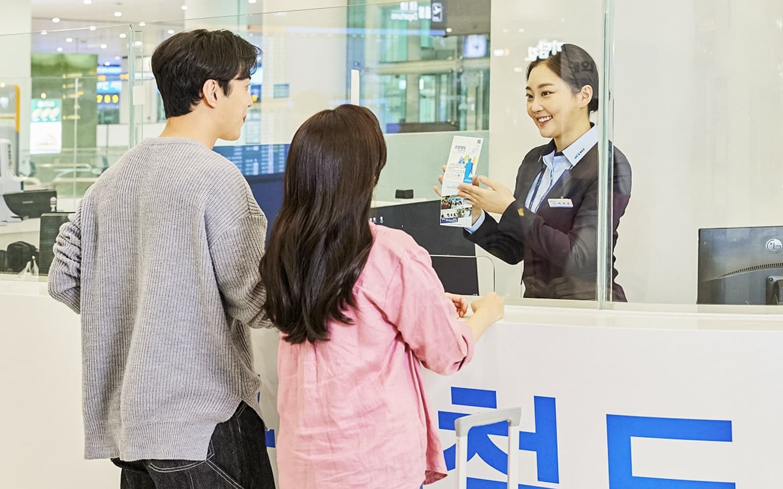 Round-Trip AREX Express Train Transfers Between Incheon Airport & Seoul tickets in Seoul - Activities | TickYourList