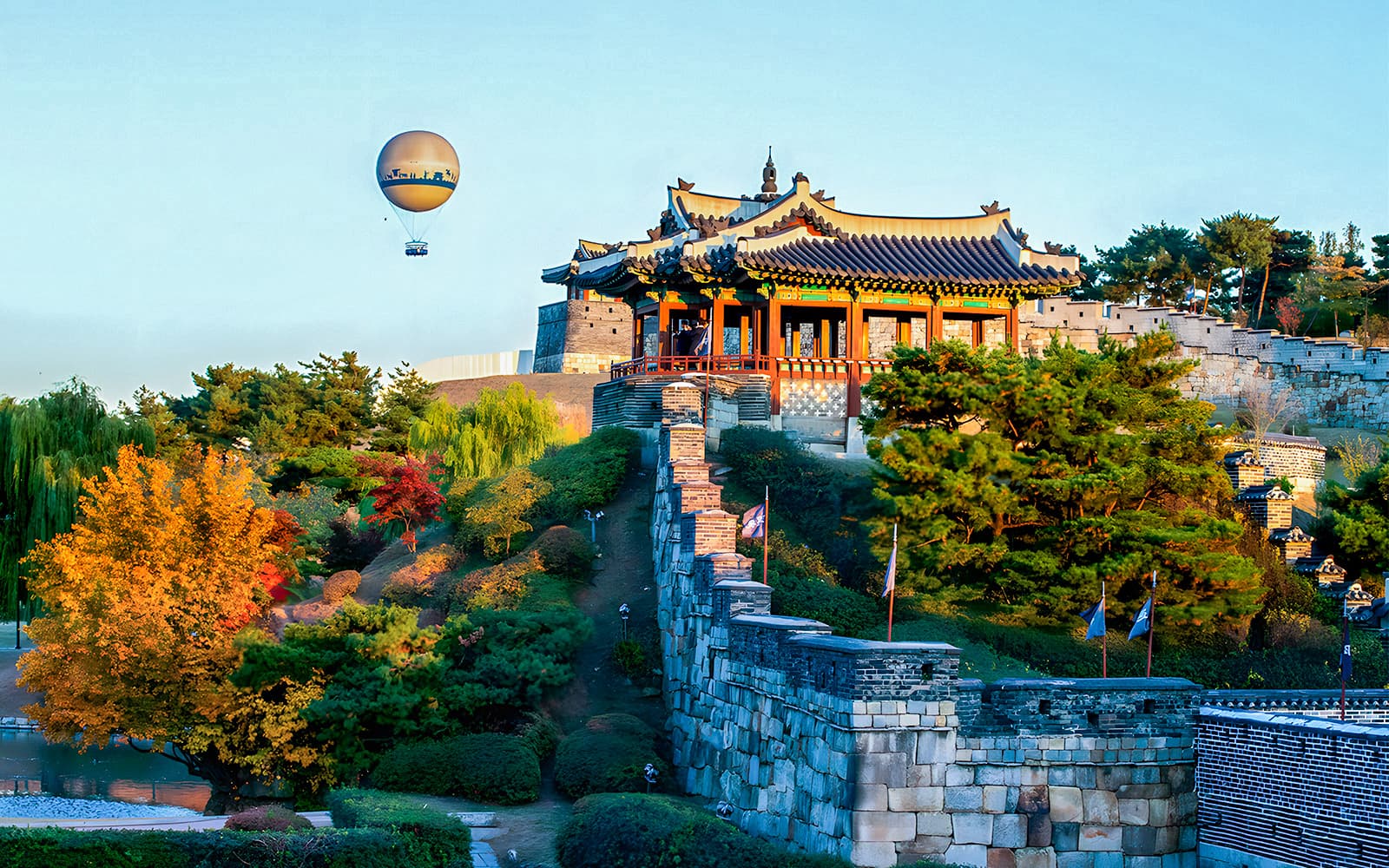 Full-Day Tour of Suwon Hwaseong with Korean Folk Village