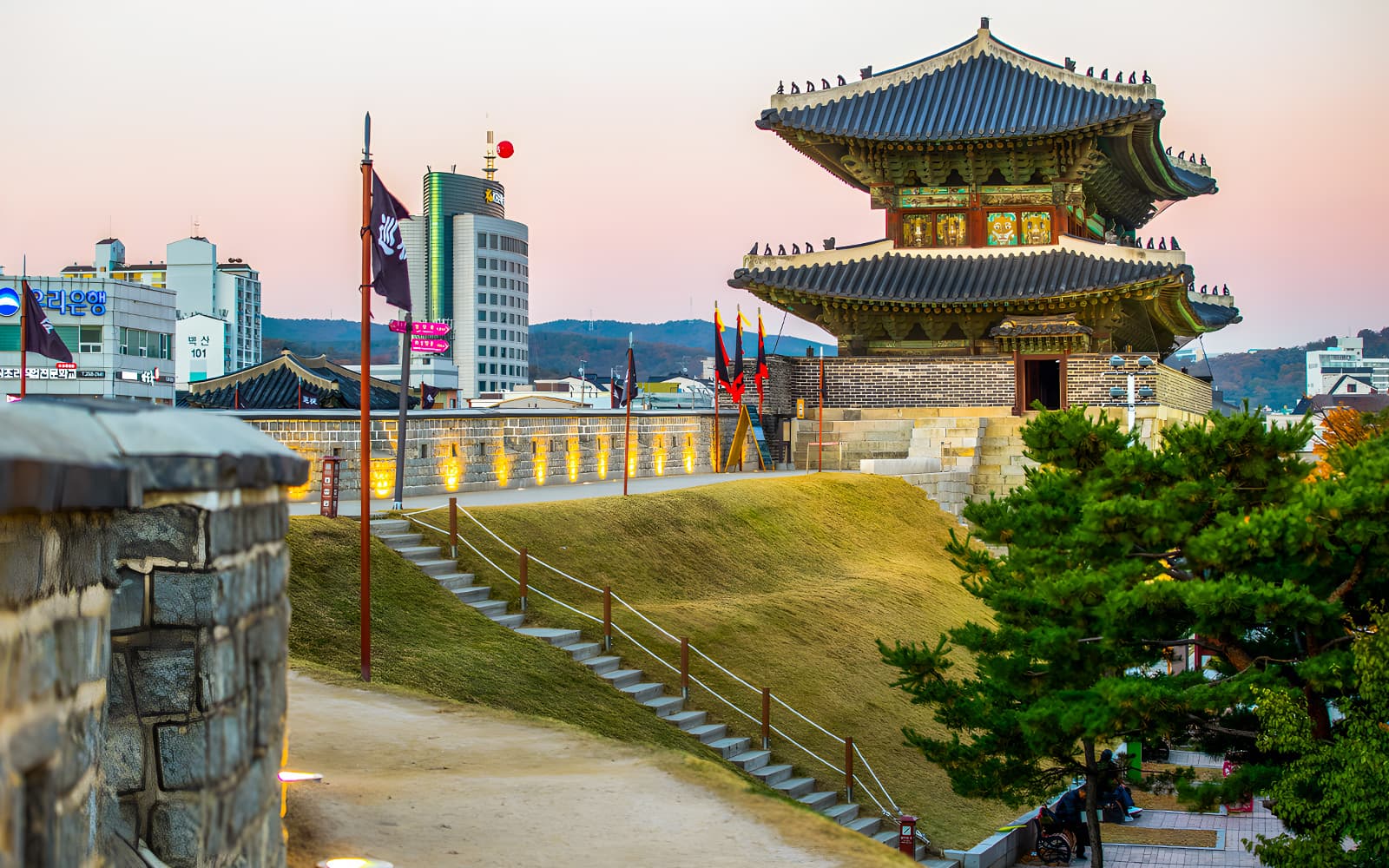 Full-Day Tour of Suwon Hwaseong with Korean Folk Village tickets in Seoul - Activities | TickYourList