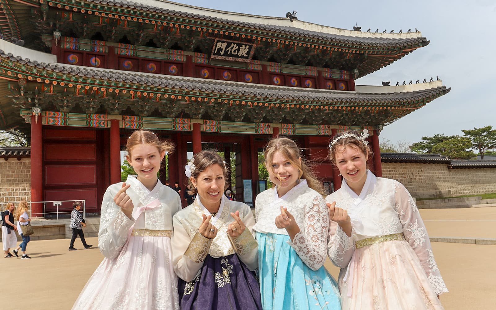 Full-Day Guided Tour of Seoul with Round-Trip Hotel Transfers tickets in Seoul - Attractions | TickYourList