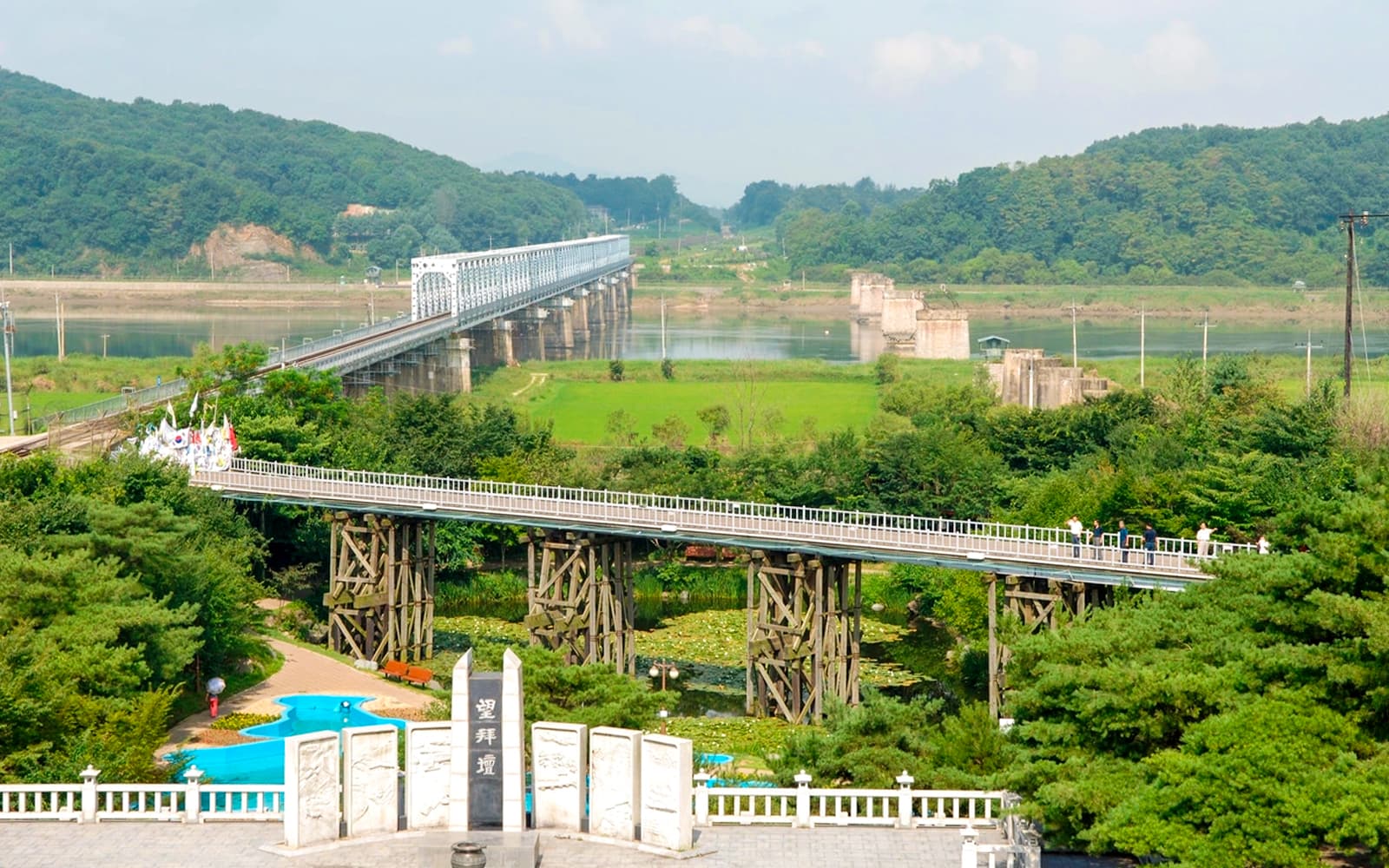 From Seoul: DMZ Half-Day Guided Tour with Round Trip Transfers tickets in Seoul - Highlights | TickYourList