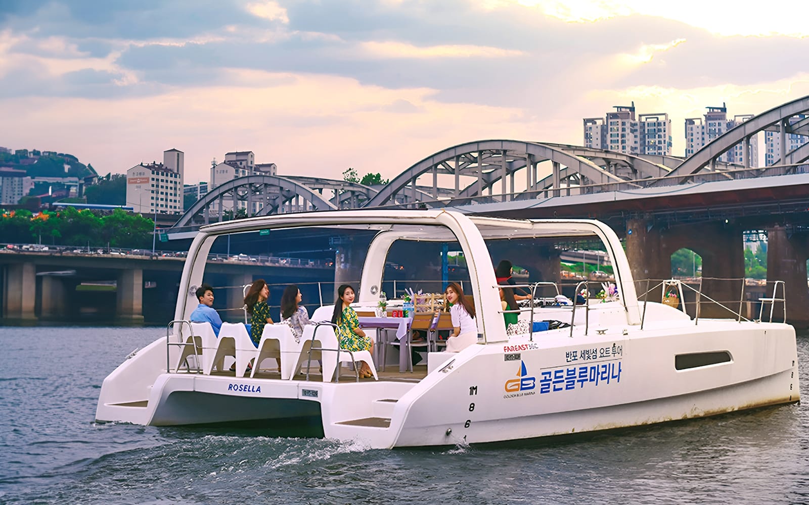 Han River Marina Yacht Experience tickets in Seoul - Activities | TickYourList