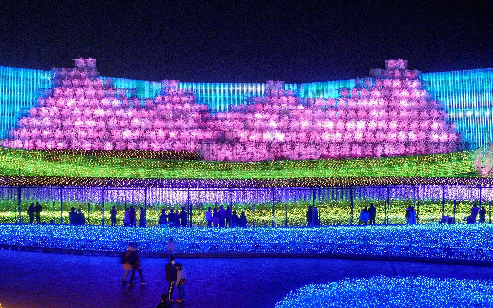 Nabana no Sato Illuminations and Nagashima Outlet Mall Tour from Nagoya tickets in Nagoya - Features | TickYourList