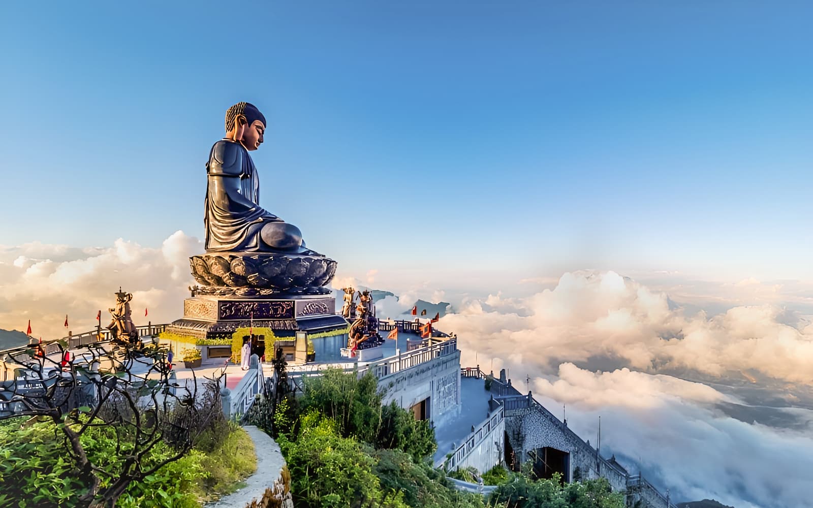 Sun World Fansipan Legend Tickets + Cable Car & Peak Rail in Sa Pa - Features | TickYourList