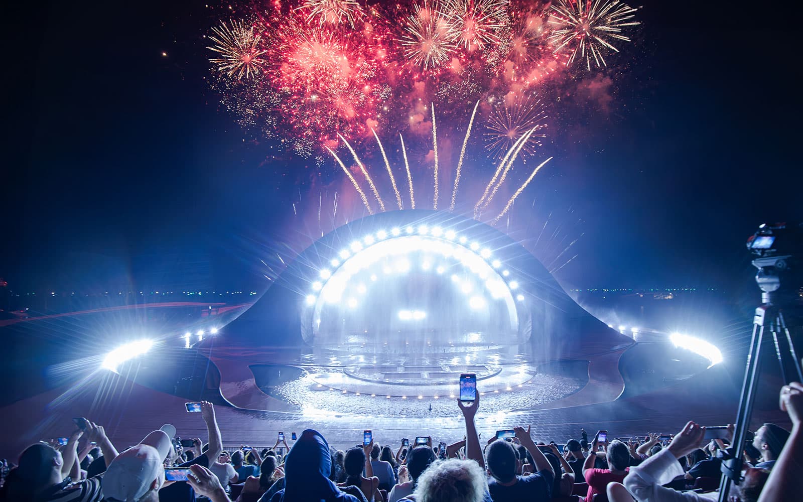 Sun World Hon Thom: Kiss of the Sea Show With Dinner Options experience tickets in Phu Quoc | TickYourList