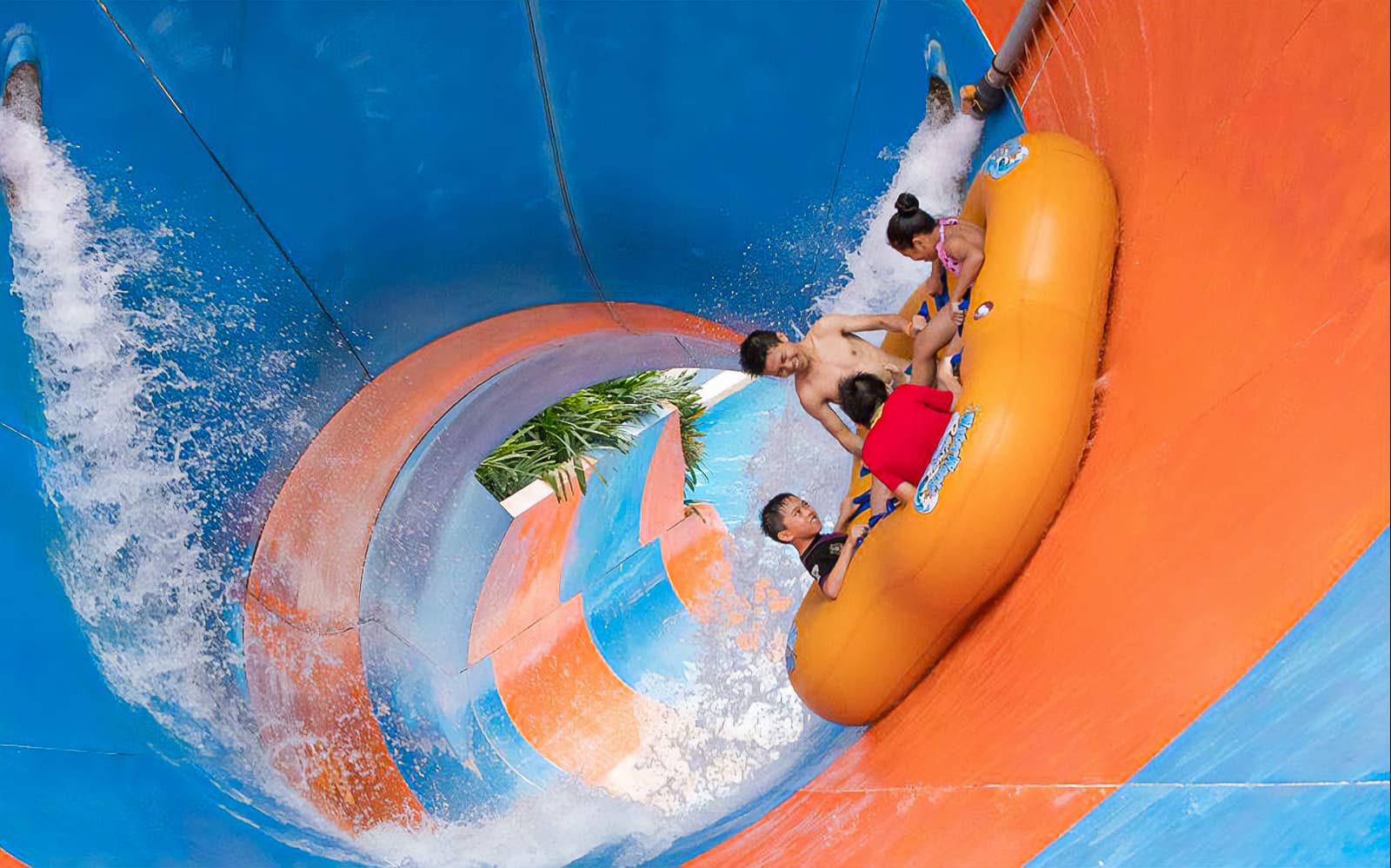 Combo : Water World @ i-City Shah Alam + Room With Breakfast tickets in Selangor - Activities | TickYourList